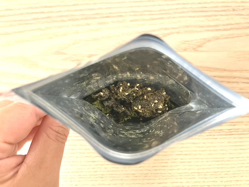 カルディ おやつ海苔 ごま味 パッケージを開けた中身の様子