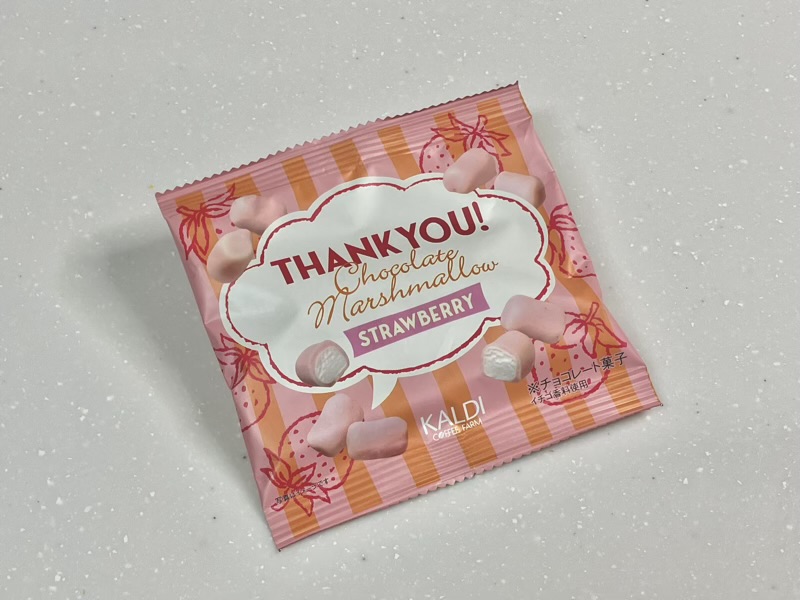 カルディで購入したチョコレートマシュマロ THANK YOU ストロベリー味の表面パッケージ