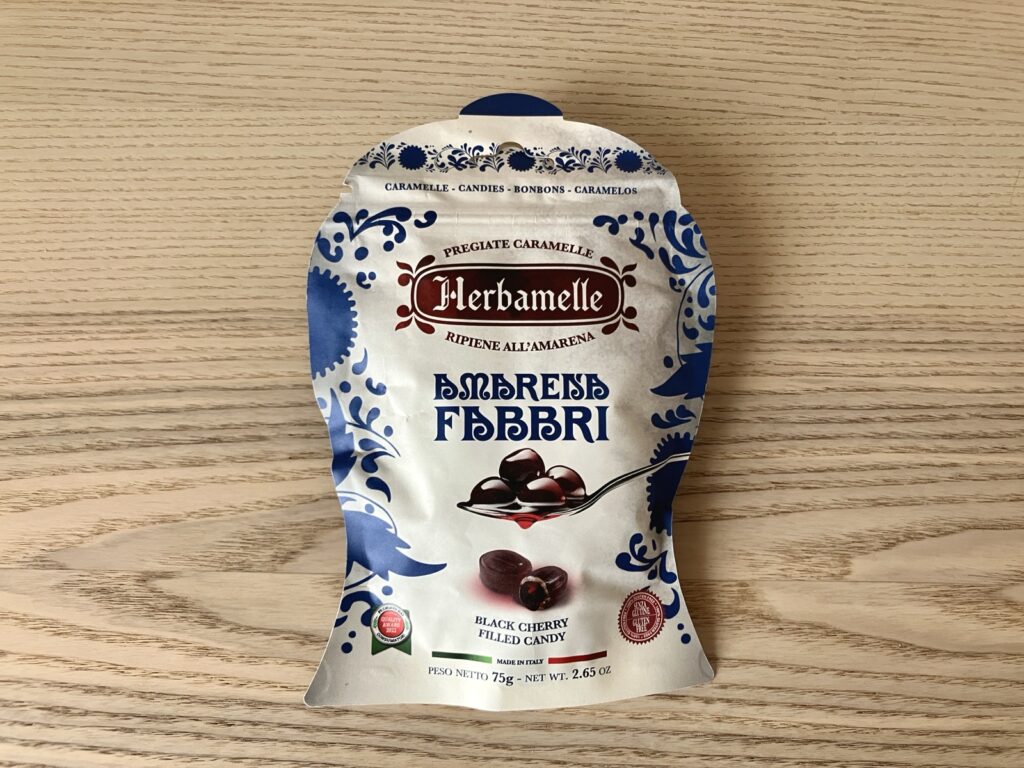 カルディ ハーバメッレ ファッブリ アマレーナキャンディ パッケージ表面