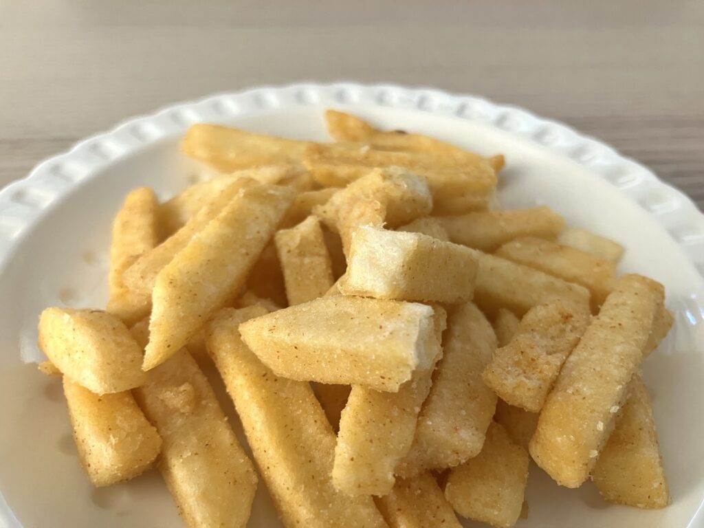 カルディ 瀬戸内レモンポテト レモスコ風味の断面